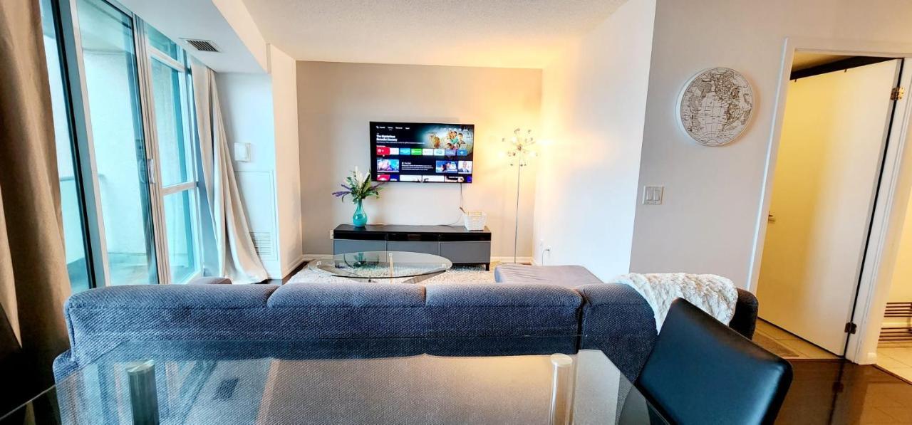 Lakefront Living Downtown Toronto - Free Parking, Gym, Indoor Pool Extérieur photo