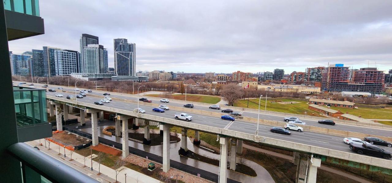 Lakefront Living Downtown Toronto - Free Parking, Gym, Indoor Pool Extérieur photo